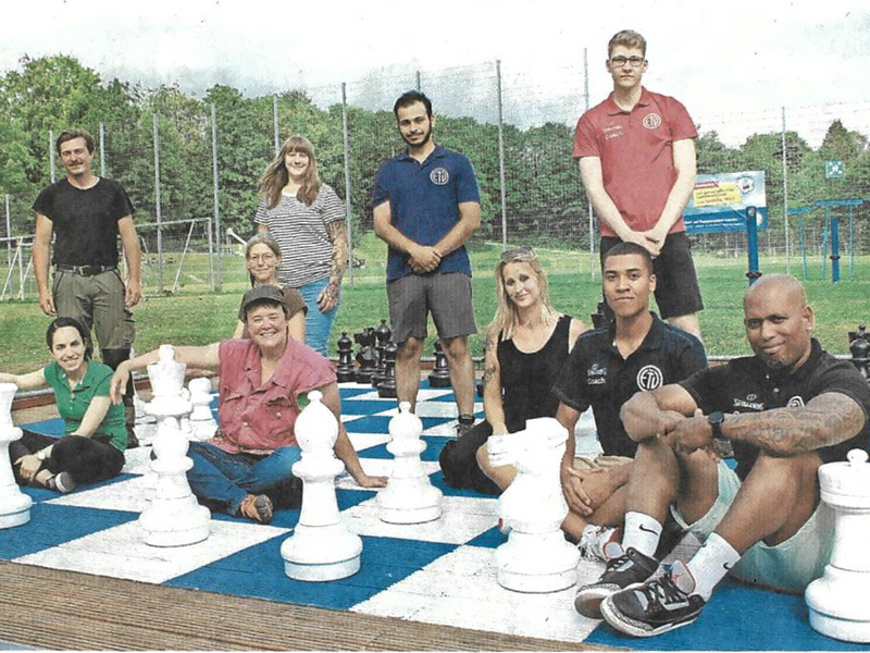 Inselhopping zwischen Schach und Akrobatik